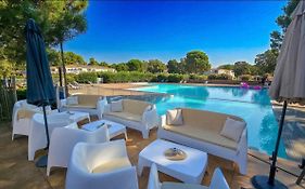 Fiori Di Cala Rossa Residence Hoteliere